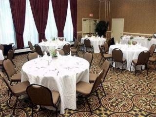 Clarion Hotel Empire Meadowlands Hotel1