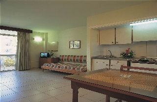 Marinada Apts.3