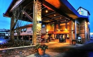 Best Western Plus Clock Tower Inn4