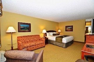 Best Western Plus Clock Tower Inn3
