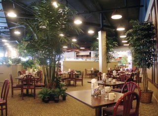 Crowne Plaza Grand Rapids3