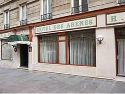 Des Arenes1