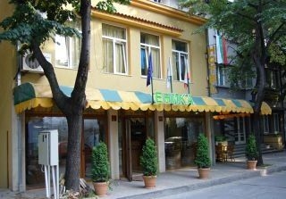 Enika1