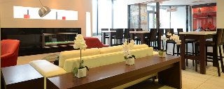 Bond Place Hotel Toronto1