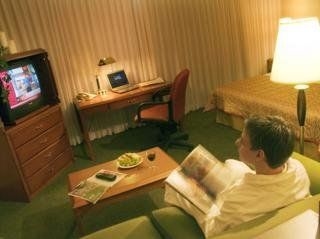 Cascadia Hotel and Suites1