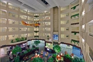 Holiday Inn Montreal Longueuil2