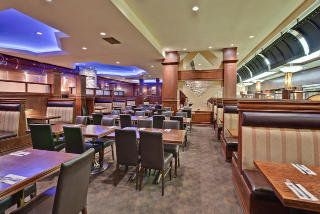 Holiday Inn Montreal Midtown3