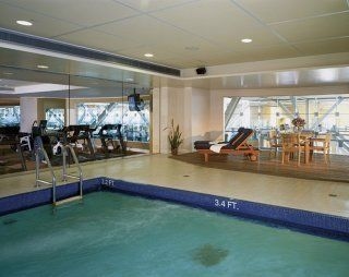 The Fairmont Vancouver Airport4