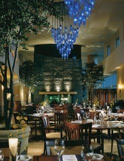 The Fairmont Vancouver Airport3