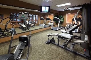Hampton Inn & Suites Montreal4