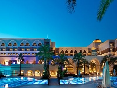 Kempinski Hotel The Dome0