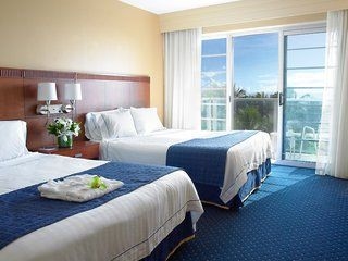 คาดิลแล็ค โฮเทลแอนด์บีชคลับ ออโตกราฟคอลเลกชั่น (Courtyard by Marriott Miami Beach Oceanfront)2