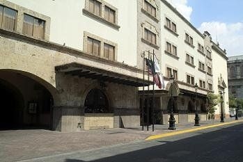 De Mendoza0