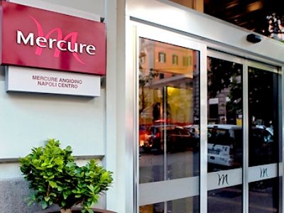 Mercure Angioino1
