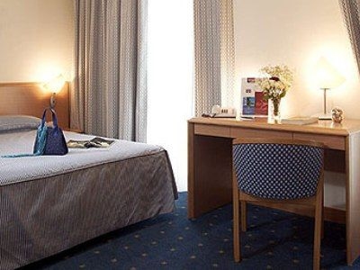 Mercure Garibaldi4