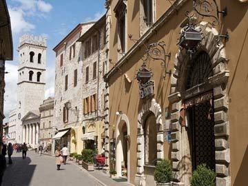 Dei Priori0