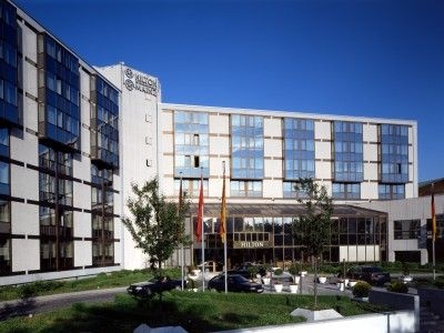 Hilton Mainz0