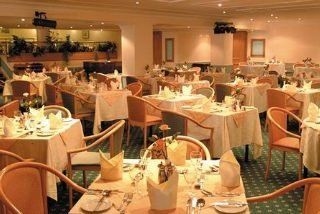 Best Western Falmouth Beach Resort3