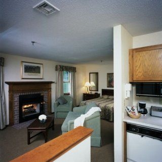 Centennial Inn Suites1