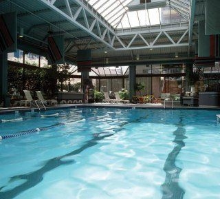 Pacific Palisades Hotel Vancouver4
