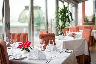Hotel Royal1
