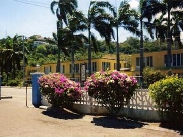 Toby's Resort1