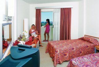 Serenis Hotel4
