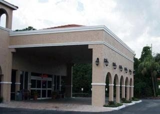 Clarion Inn & Conference Center (form Holiday Inn)2