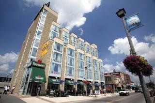 The Days Inn Clifton Hill3