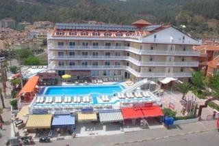 Mustis Royal Plaza3