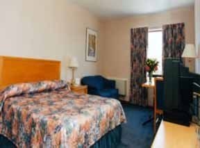 โรงแรมคอมฟอร์ต อินน์ เบลวิลล์ (Comfort Inn Belleville)1