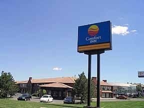คอมฟอร์ท อินน์ เซาธ์ ชอร์ (Comfort Inn South Shore-Boucherville)0