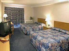 คอมฟอร์ท อินน์ เซาธ์ ชอร์ (Comfort Inn South Shore-Boucherville)1