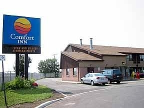 คอมฟอร์ต อินน์ ออตตาวา (Comfort Inn Ottawa Downtown)0