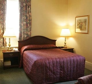 Clarion Hotel & Suites Selby-Toronto3