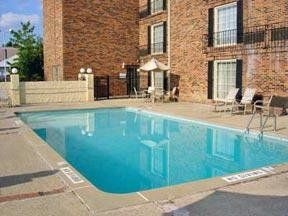 Comfort Suites (Cinncinnati)2