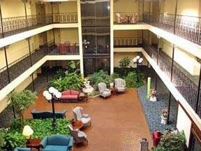 Comfort Suites (Cinncinnati)3