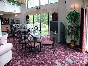 Comfort Inn (Commerce)4