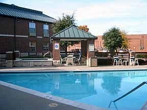 Comfort Inn by the Galleria2