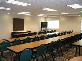 Quality Suites Tech Center South4
