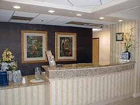 Comfort Suites (Palm Desert)3