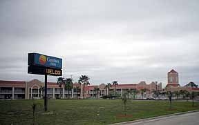 Comfort Inn0