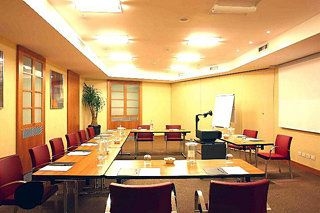 Holiday Inn Milan Garibaldi Station3