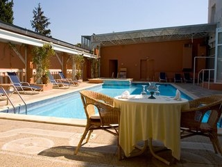 Hotel Arles Plaza2