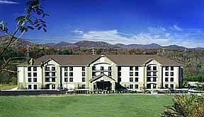 Quality Inn & Suites Biltmore South0