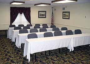Comfort Suites Airport3
