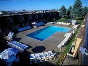 Clarion Hotel & Conference Center2
