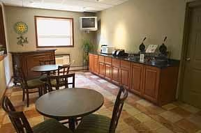 Comfort Suites3