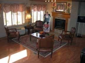 Comfort Suites (Gurnee)3