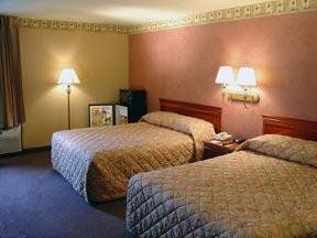 Comfort Inn (Levittown)1